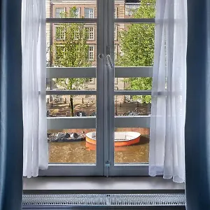 hotel-hegra-amsterdam-centre.amsterdamhotelsnl.com/